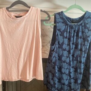 Banana republic bundle of two tank tops